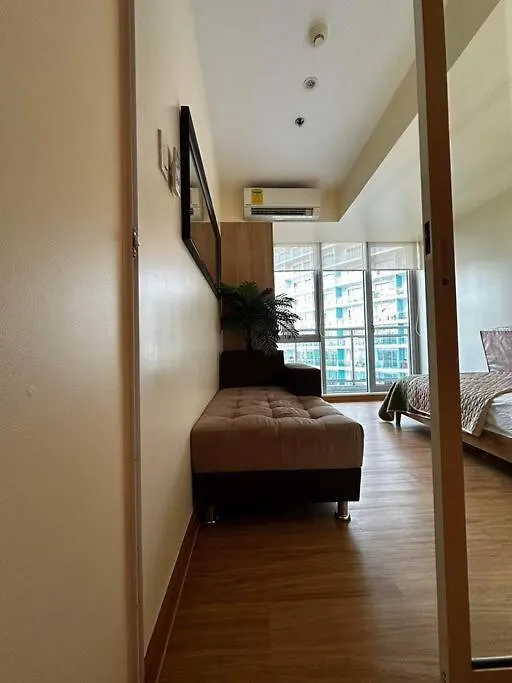 Miami 2Br Pool View Apartment Manila 0*,  Philippines